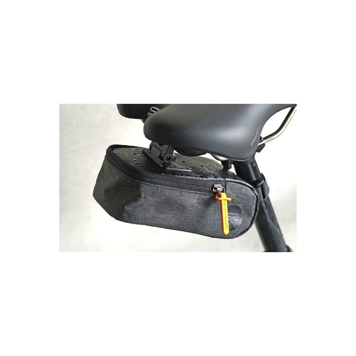 BAGS200A00000 - Torebka pod siodło SELLE ROYAL BAG, roz. S, poj. 0.6L, system ICS (tylko do siodeł SELLE ROYAL), wodoodporna