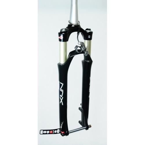 SF7-NRX-S-RLR-D-L-T-Q15 - NRX S-RLR 28"skok 75mm TAPERED 25cm, AIR dysk, blok.na kier.reg.odbicia, oś 15x100mm, golenie+rura alu